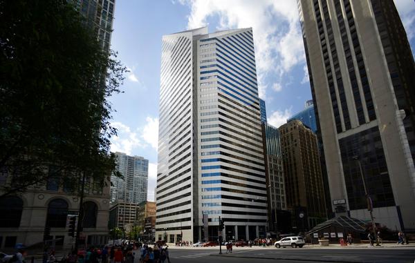 Office Space in an Iconic Building in the Chicago Skyline