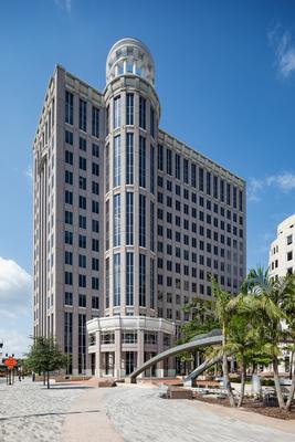 Orlando - Downtown Office Space | Executive Suites | Coworking Spaces