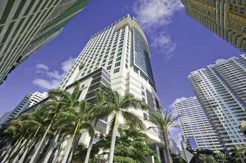 Brickell AvenueMiami office space available now - zip 33131