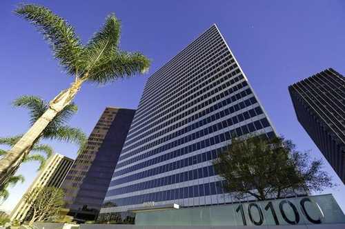 Santa Monica Boulevard Los Angeles office space available - zip 90067