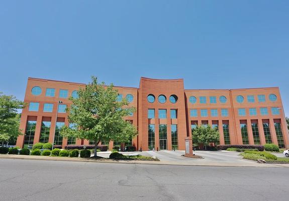 Colonnade Memphis office space available now - zip 38120
