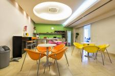 Colorful office space design tips