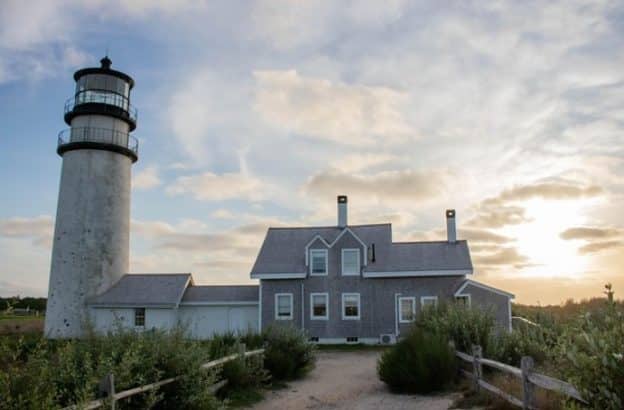 7 Reliable Moving Companies in Cape Cod, MA for Corporate Moves in 2026