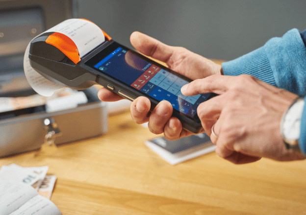Early Cash Flow Red Flags Every Small Business Owner